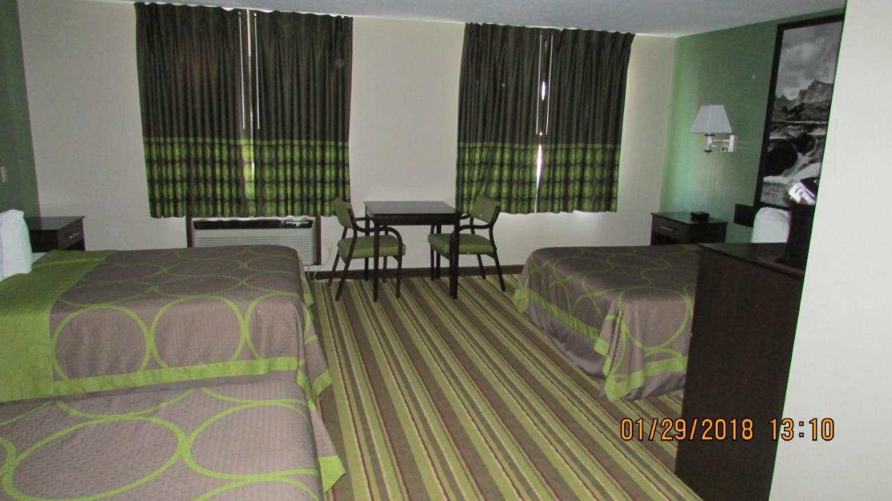 Hotel Super 8 By Wyndham Rock Springs Zewnętrze zdjęcie